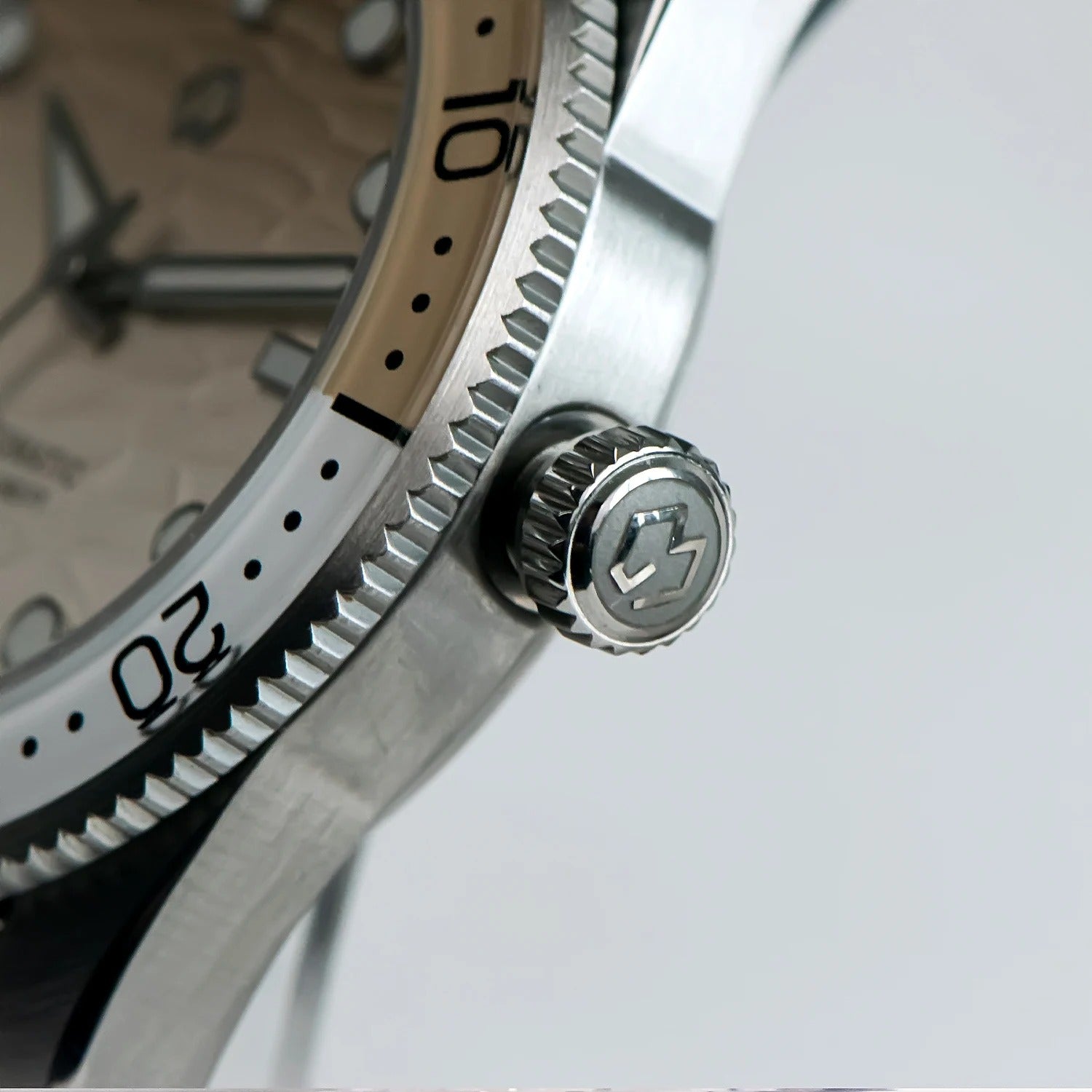 WISHDOIT 9007 Luxury Watch